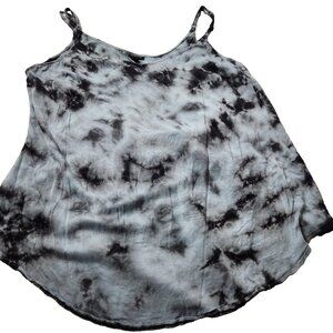 Torrid Women's Size 2X Tie Dye Cami Blouse Adjustable